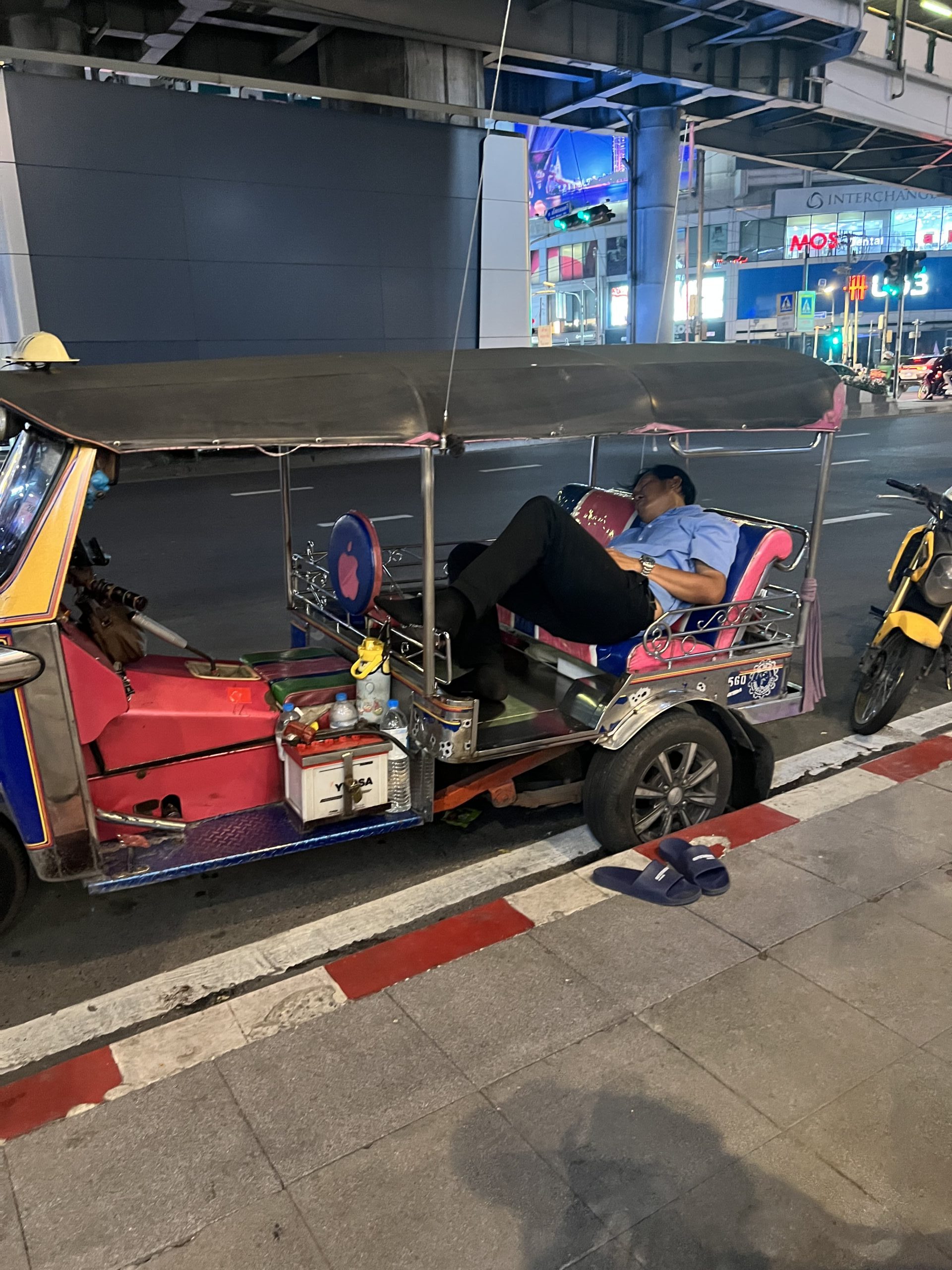 スタッフ写真